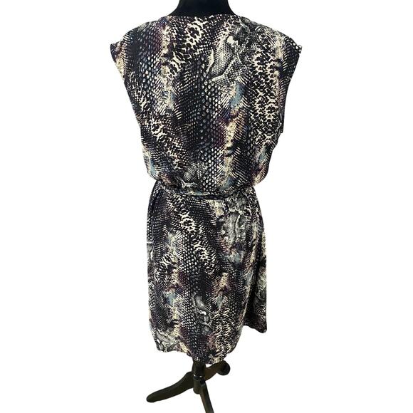 Trendy Sleek Snakeskin Sleeveless Wrap Dress – Vintage Glam Summer Vibes - Picture 2 of 7